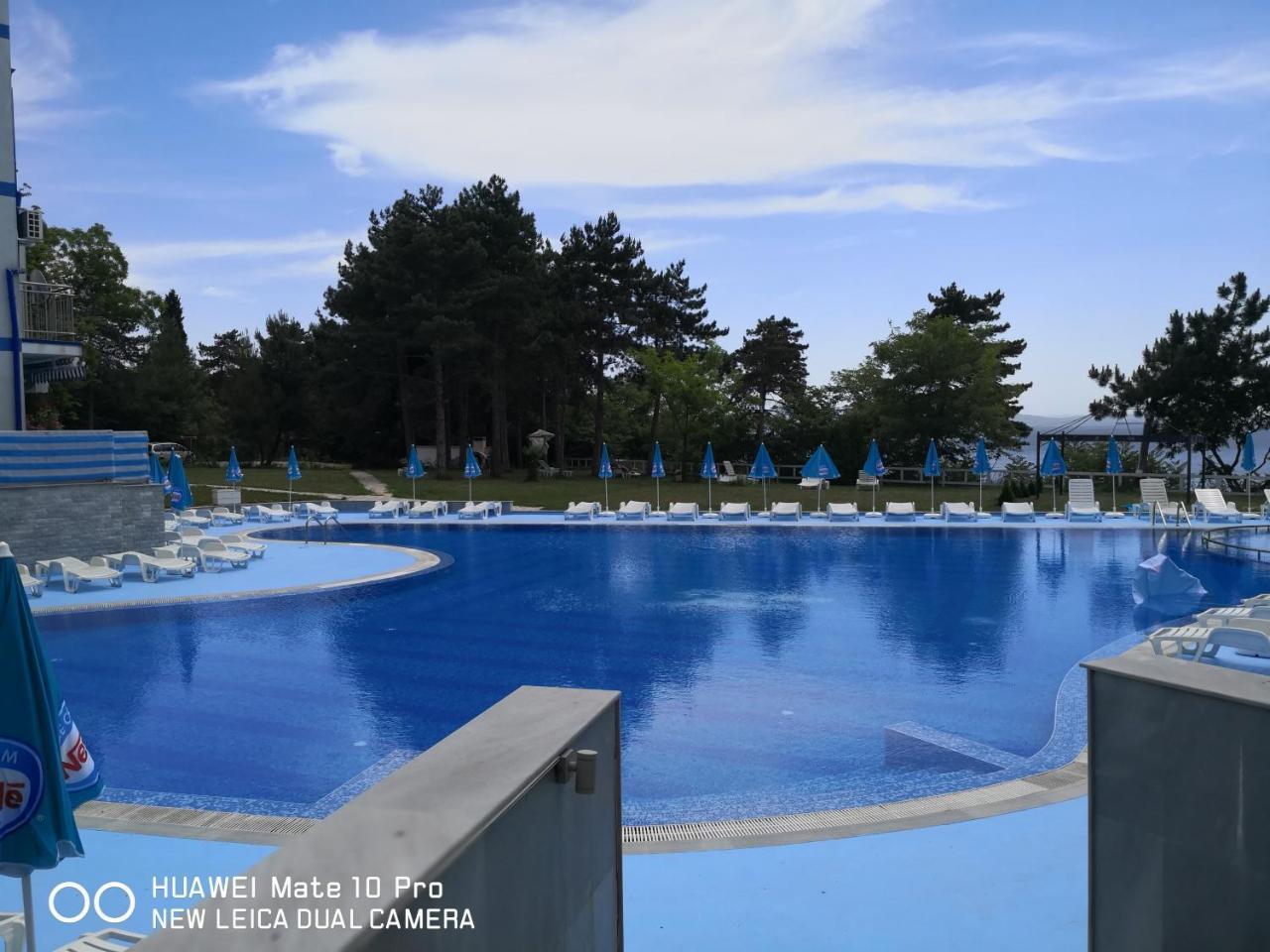 Blue Bay Palace Apart Complex 포마리 외부 사진