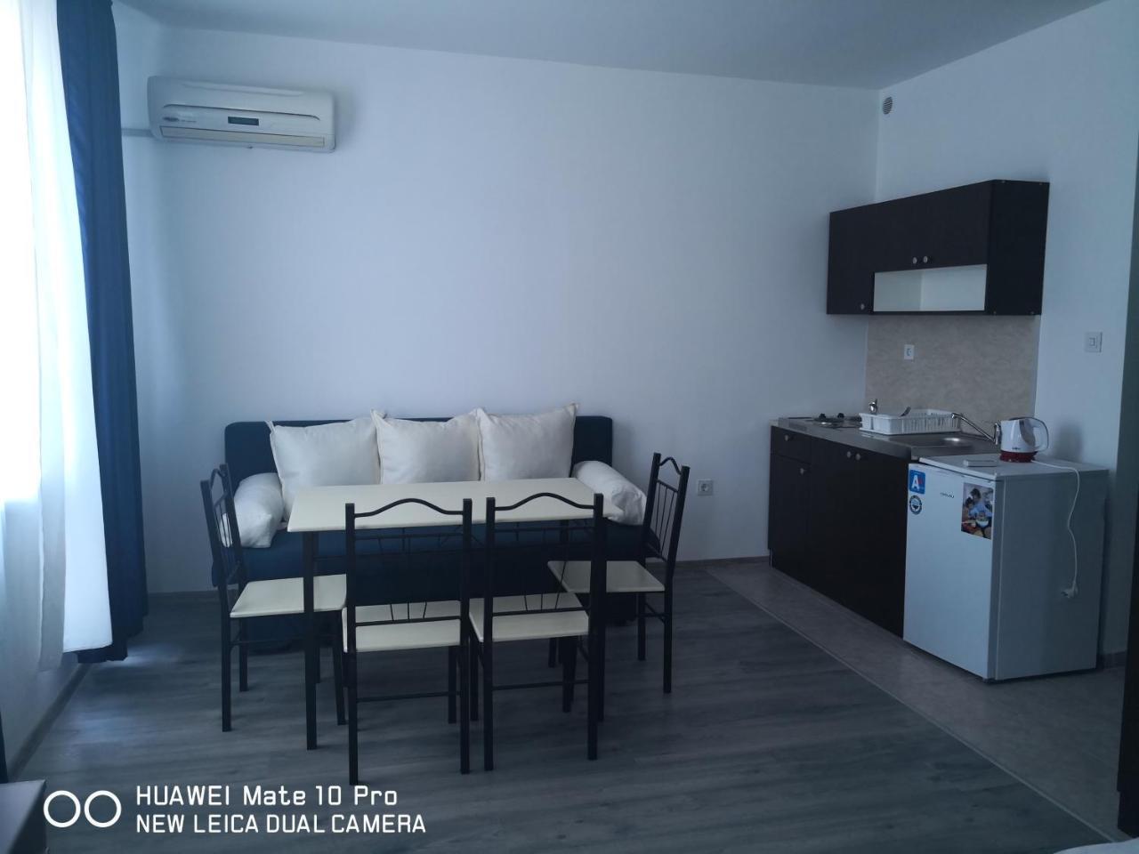 Blue Bay Palace Apart Complex 포마리 외부 사진